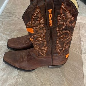 Tennessee cowboy boots